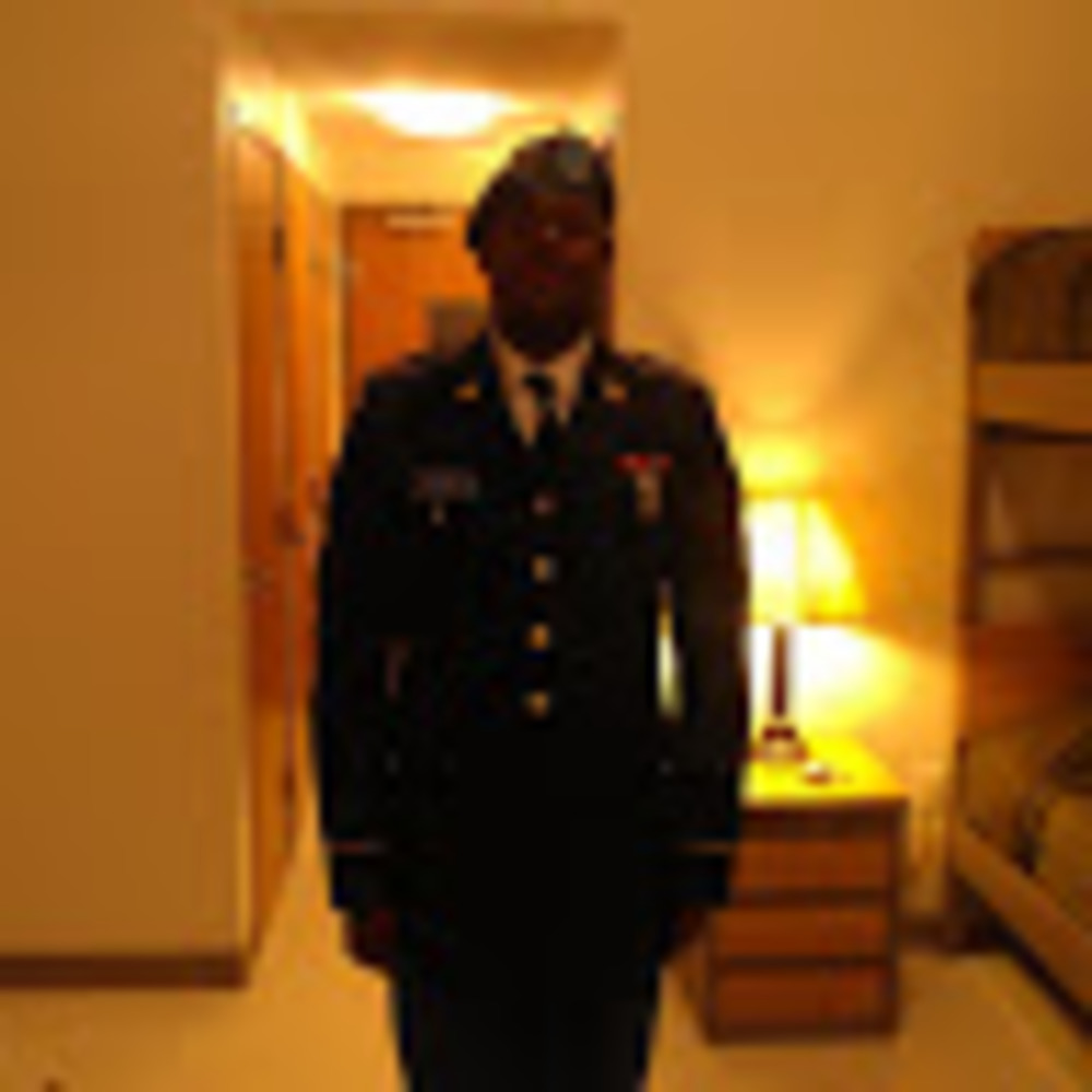 Meet your Posher, Cameron